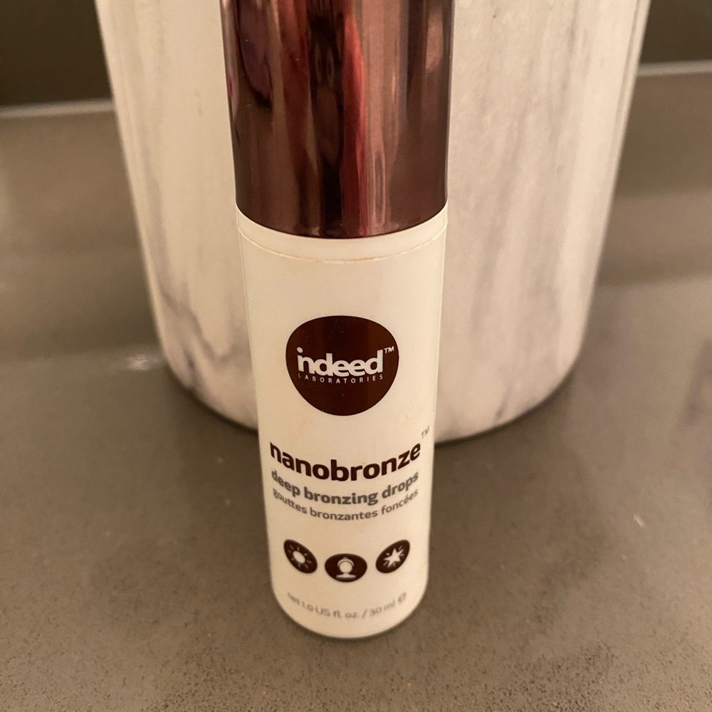 Nanobronze Bronzing Drops - White and Copper